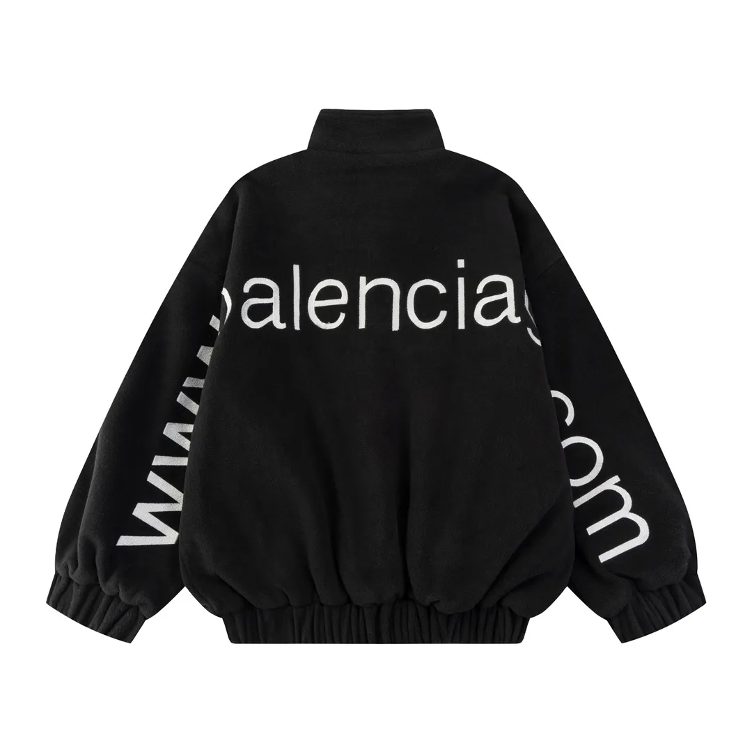 【BALENCIAGA  公式旗艦店】バレンシアガ   ジャケット着 好評に付き再入荷！250107