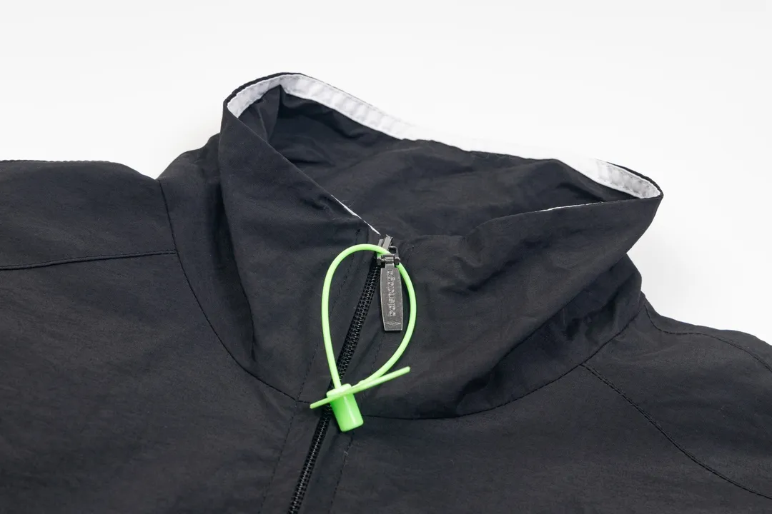 【BALENCIAGA  公式旗艦店】バレンシアガ    ジャケット着 好評に付き再入荷！241119