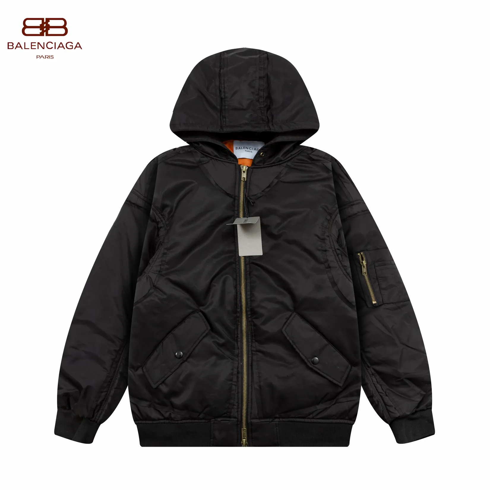 【BALENCIAGA  公式旗艦店】バレンシアガ  ジャケット着 ご好評に付き再入荷！241022