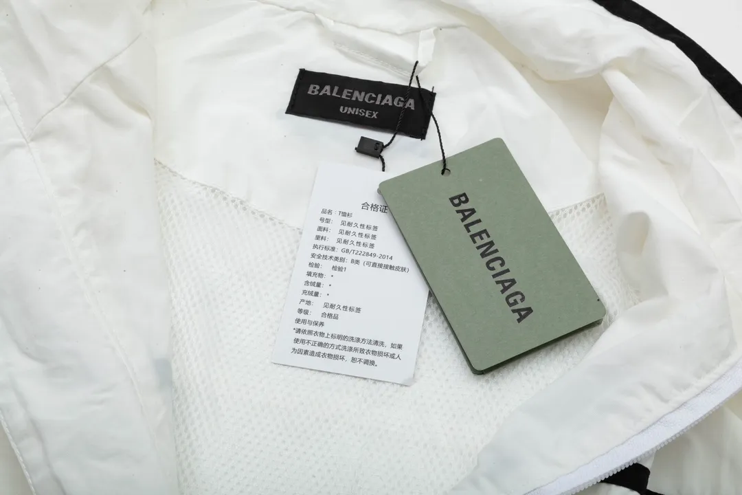 【BALENCIAGA】バレンシアガ  ジャケット着  ご好評に付き再入荷！240924