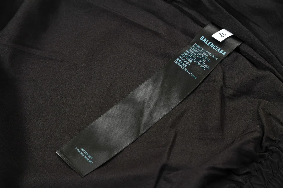 【BALENCIAGA】バレンシアガ  ジャケット着  ご好評に付き再入荷！240924