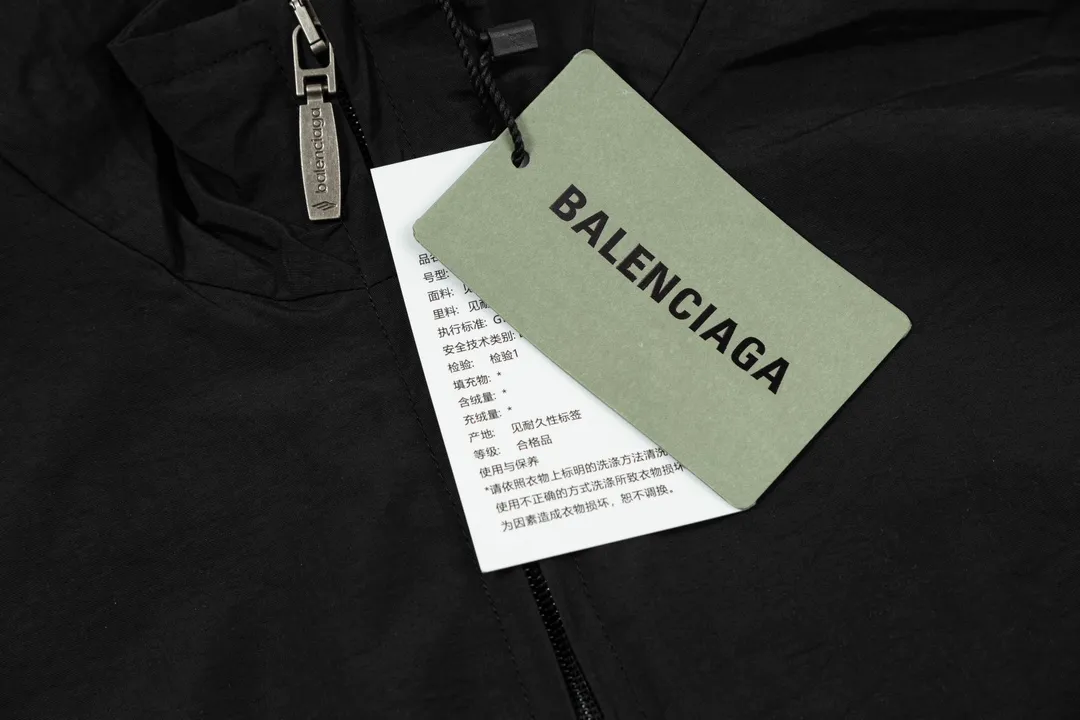 【BALENCIAGA】バレンシアガ  ジャケット着  ご好評に付き再入荷！240924