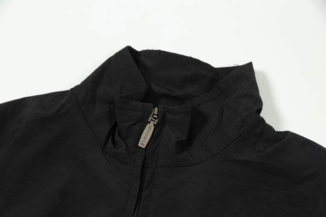 【BALENCIAGA】バレンシアガ  ジャケット着  ご好評に付き再入荷！240924