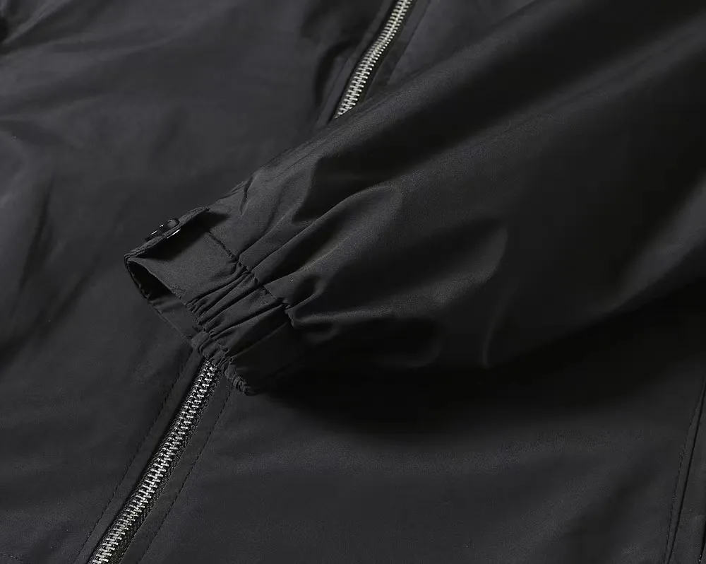 【MONCLER 公式旗艦店】 モンクレール  ジャケット着 ご好評に付き再入荷！241023