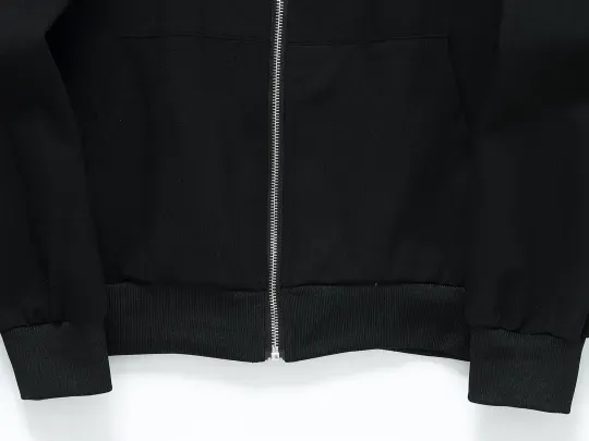 【MONCLER】モンクレール、スーツ 【即日出荷】ご好評に付き再入荷！240918