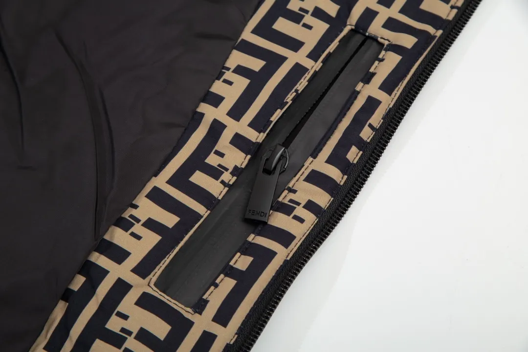 【FENDI】フェンディ ジャケット着ご好評に付き再入荷！240923