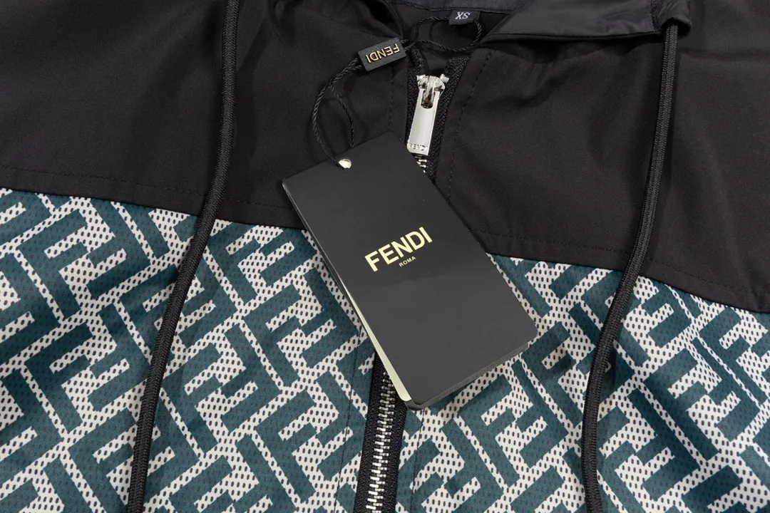 【FENDI】フェンディ ジャケット着ご好評に付き再入荷！240923
