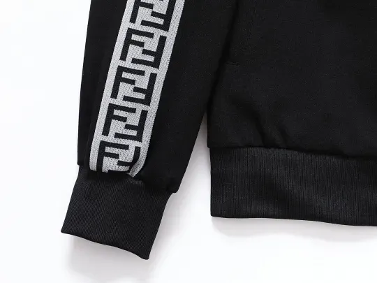 【FENDI】（フェンディ）スーツ【即日出荷】男女兼用、ご好評に付き再入荷 240918