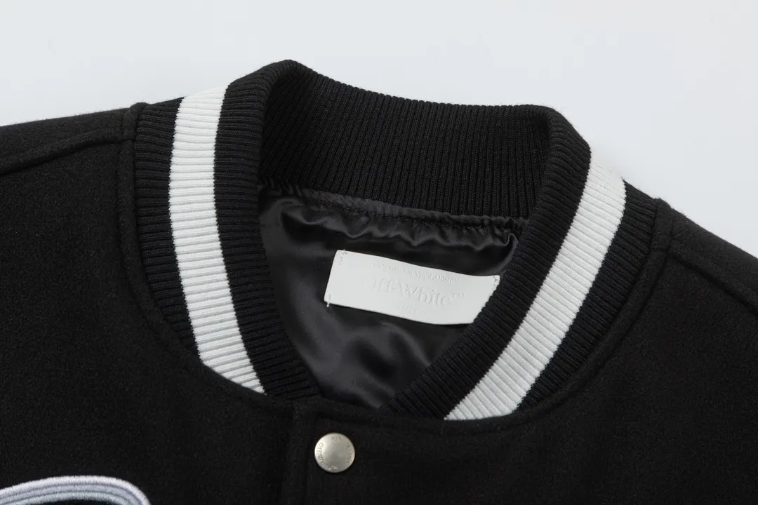 【OFF-WHITE  公式旗艦店】オフホワイト  野球着  ジャケット着ご好評に付き再入荷！241216
