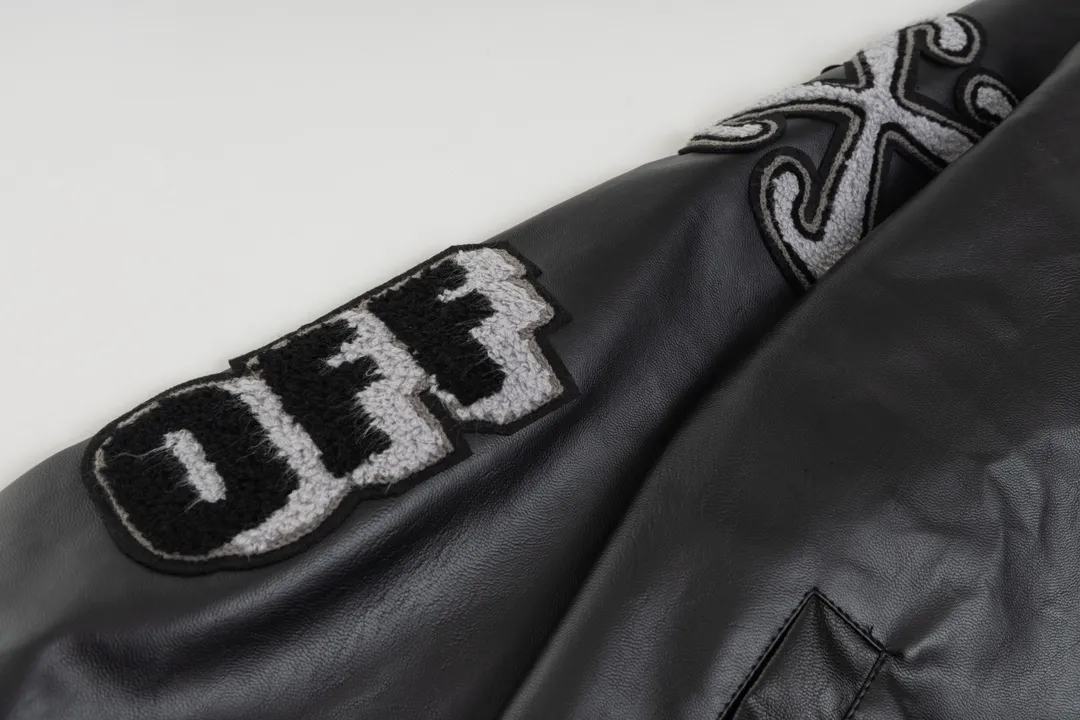 【OFF-WHITE  公式旗艦店】オフホワイト  野球着  ジャケット着ご好評に付き再入荷！241023