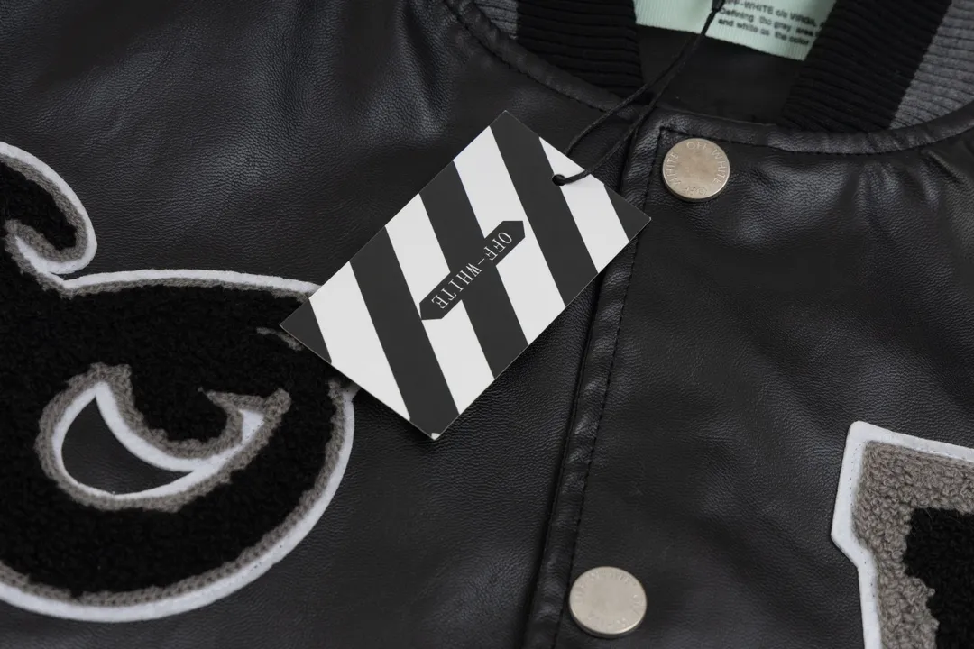 【OFF-WHITE  公式旗艦店】オフホワイト  野球着  ジャケット着ご好評に付き再入荷！241023