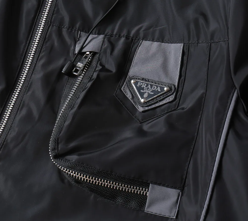 【PRADA  公式旗艦店】プラダ   ジャケット着 ご好評に付き再入荷！250107