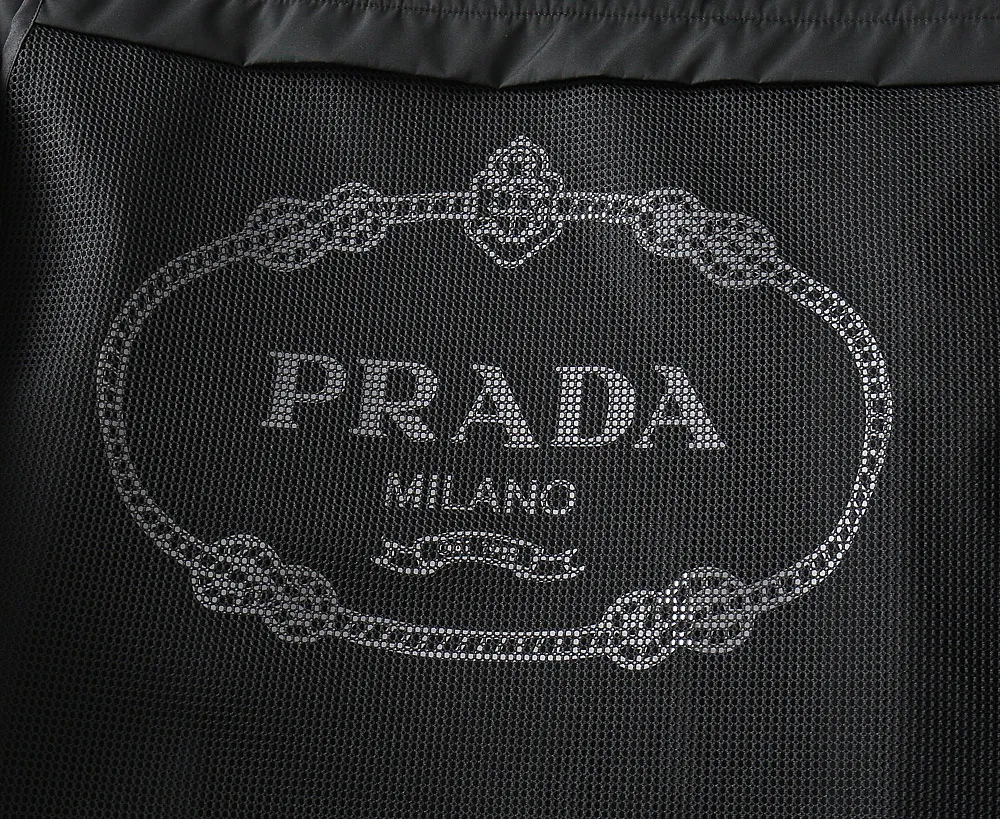 【PRADA  公式旗艦店】プラダ   ジャケット着 ご好評に付き再入荷！250107