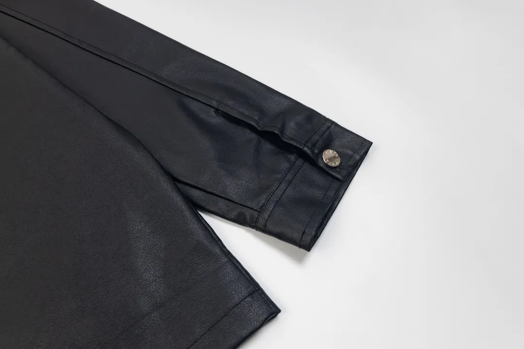 【PRADA  公式旗艦店】プラダ  ジャケット着 好評に付き再入荷 241224