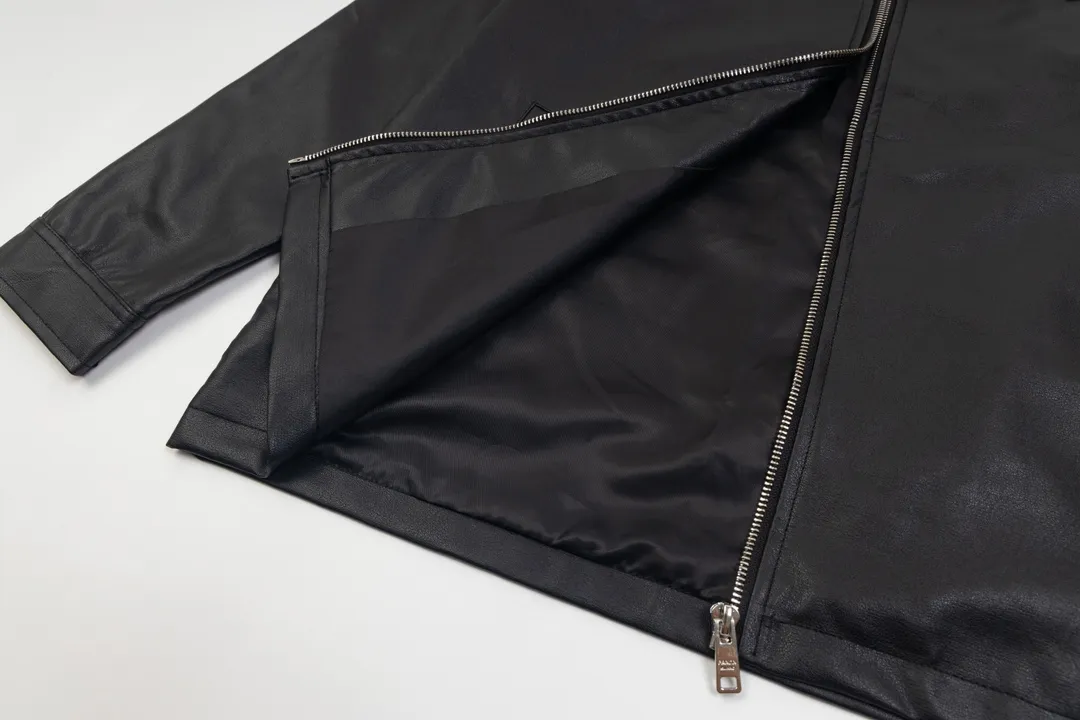 【PRADA  公式旗艦店】プラダ  ジャケット着 好評に付き再入荷 241224