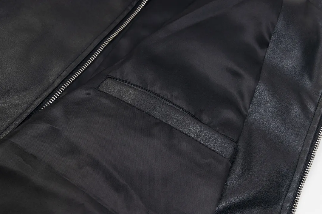 【PRADA  公式旗艦店】プラダ  ジャケット着 好評に付き再入荷 241224