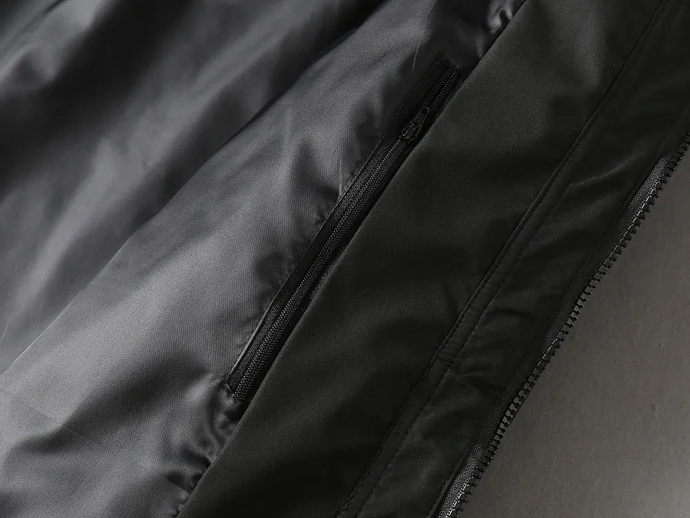 【PRADA  公式旗艦店】プラダ   ジャケット着 好評に付き再入荷！241213