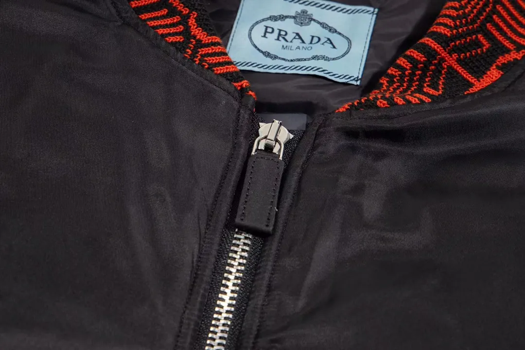 【PRADA  公式旗艦店】プラダ   ジャケット着 好評に付き再入荷！241123