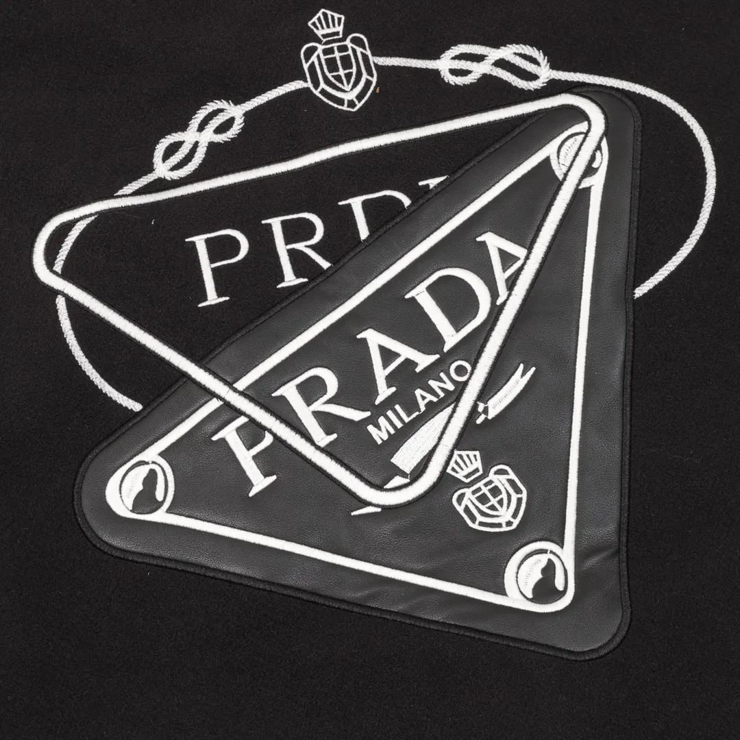 【PRADA  公式旗艦店】プラダ  ジャケット着 好評に付き再入荷！241111