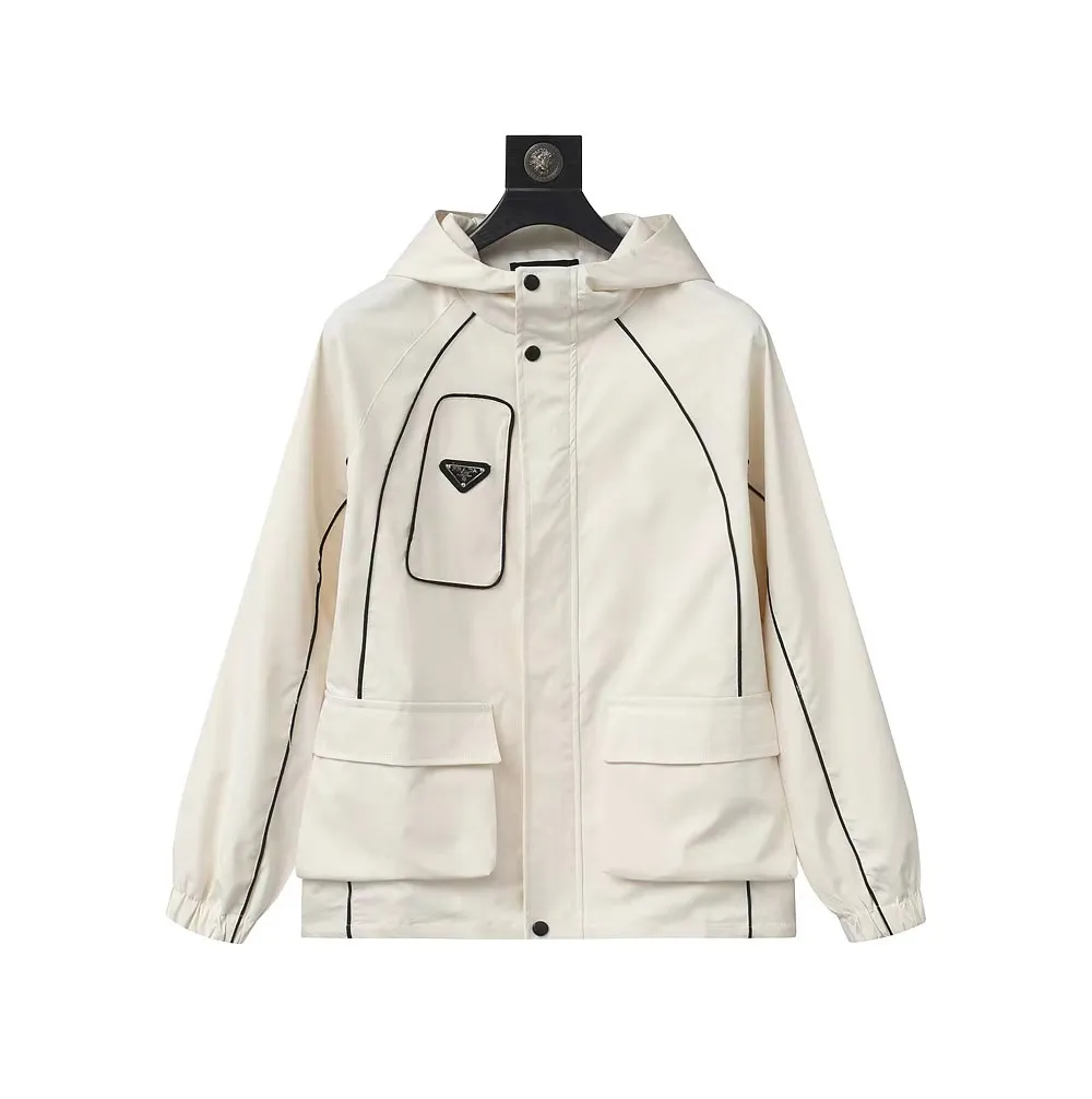 【PRADA  公式旗艦店】 プラダ  ジャケット着 ご好評に付き再入荷！241024