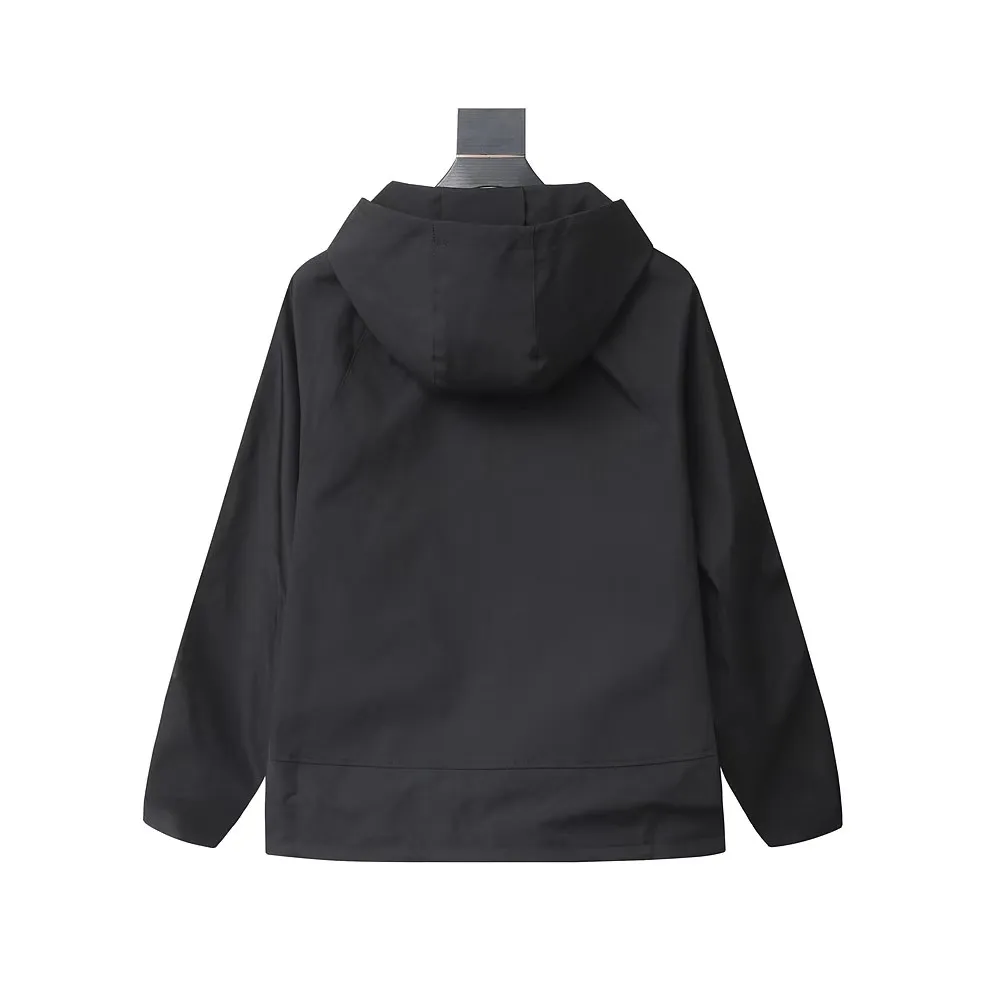 【PRADA  公式旗艦店】 プラダ  ジャケット着 ご好評に付き再入荷！241024
