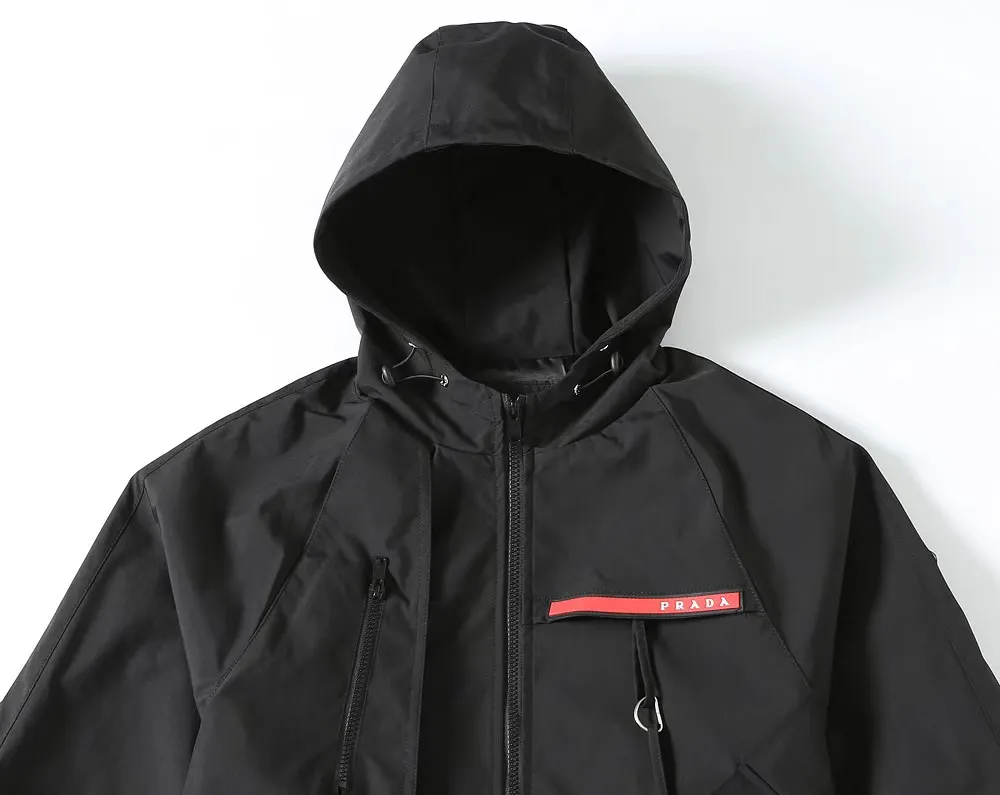 【PRADA  公式旗艦店】 プラダ  ジャケット着 ご好評に付き再入荷！241024