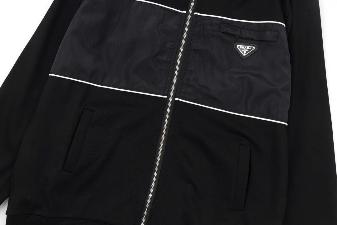 【PRADA  公式旗艦店】プラダ  ジャケット着 好評に付き再入荷 240826