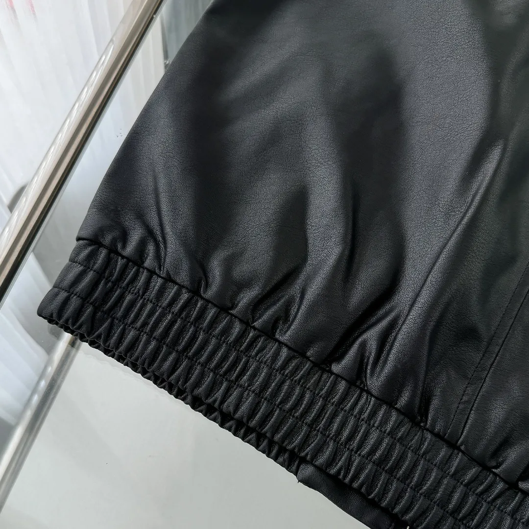 【LOEWE 公式旗艦店】ロエベ   ジャケット着 好評に付き再入荷！241224