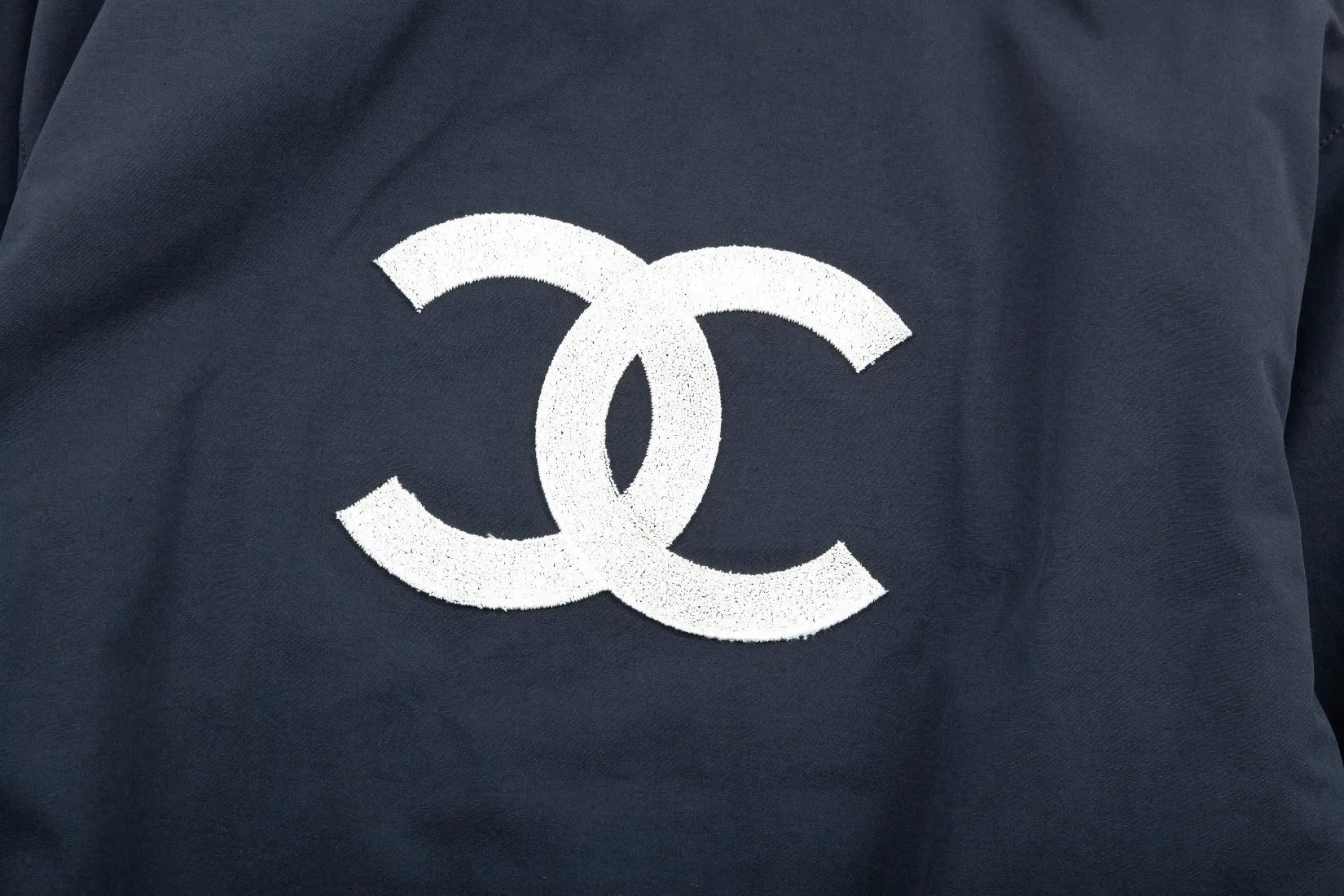 【CHANEL  公式旗艦店】シャネル   ジャケット着 好評に付き再入荷！241223