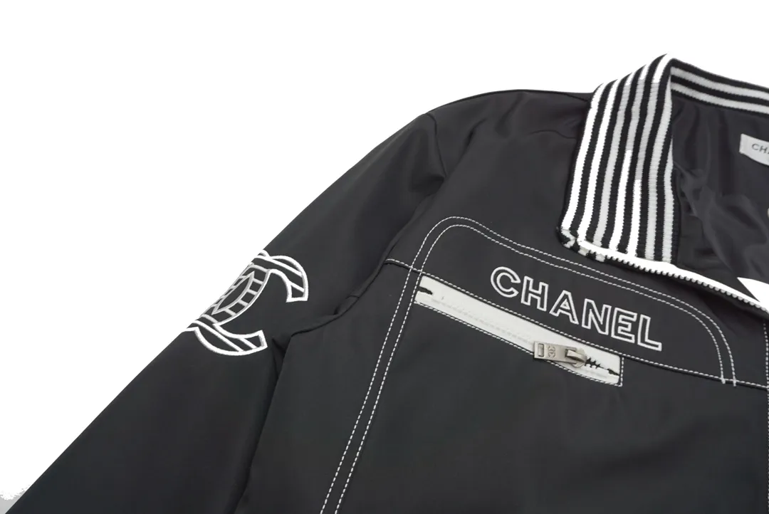 【CHANEL  公式旗艦店】シャネル  ジャケット着好評に付き再入荷！