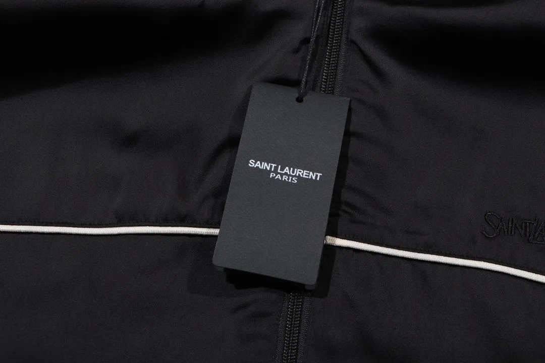 【YSL SAINT LAURENT  公式旗艦店】サンローラン  ジャケット着 好評に付き再入荷！241113