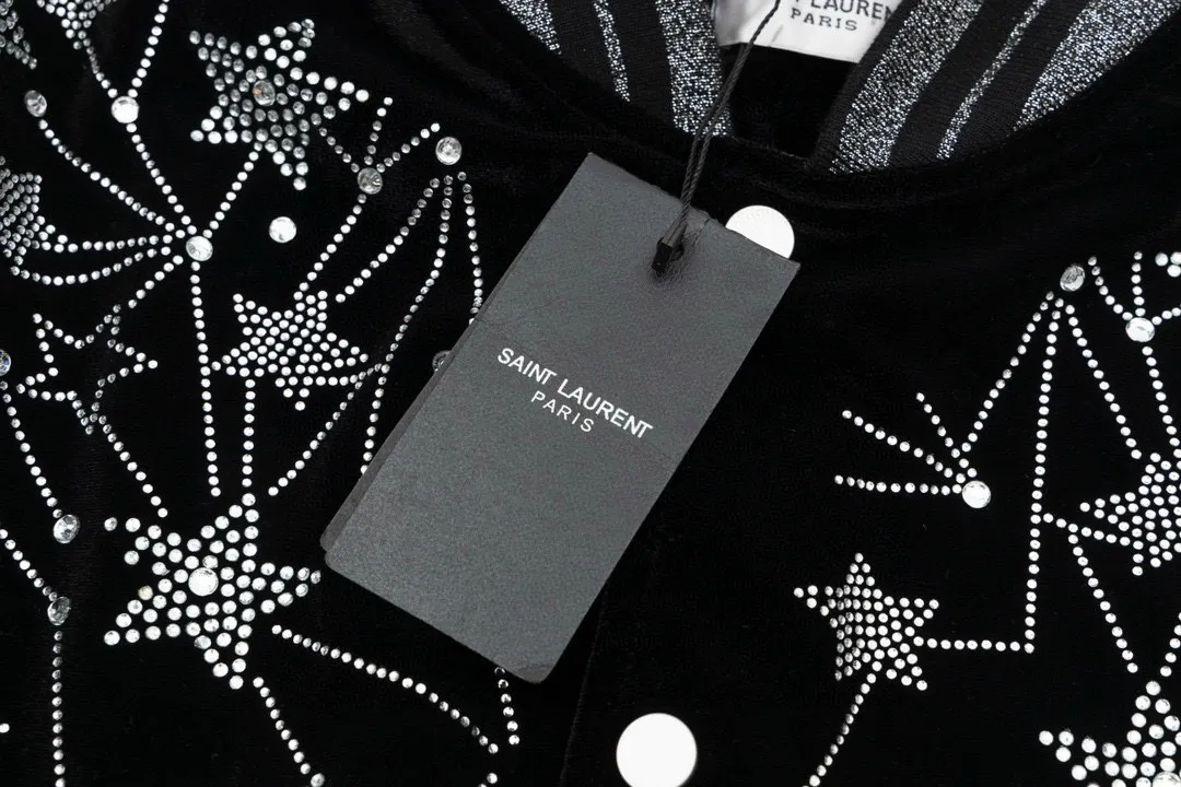 【2026】【YSL SAINT LAURENT  公式旗艦店】サンローラン  ジャケット着 好評に付き再入荷！241113