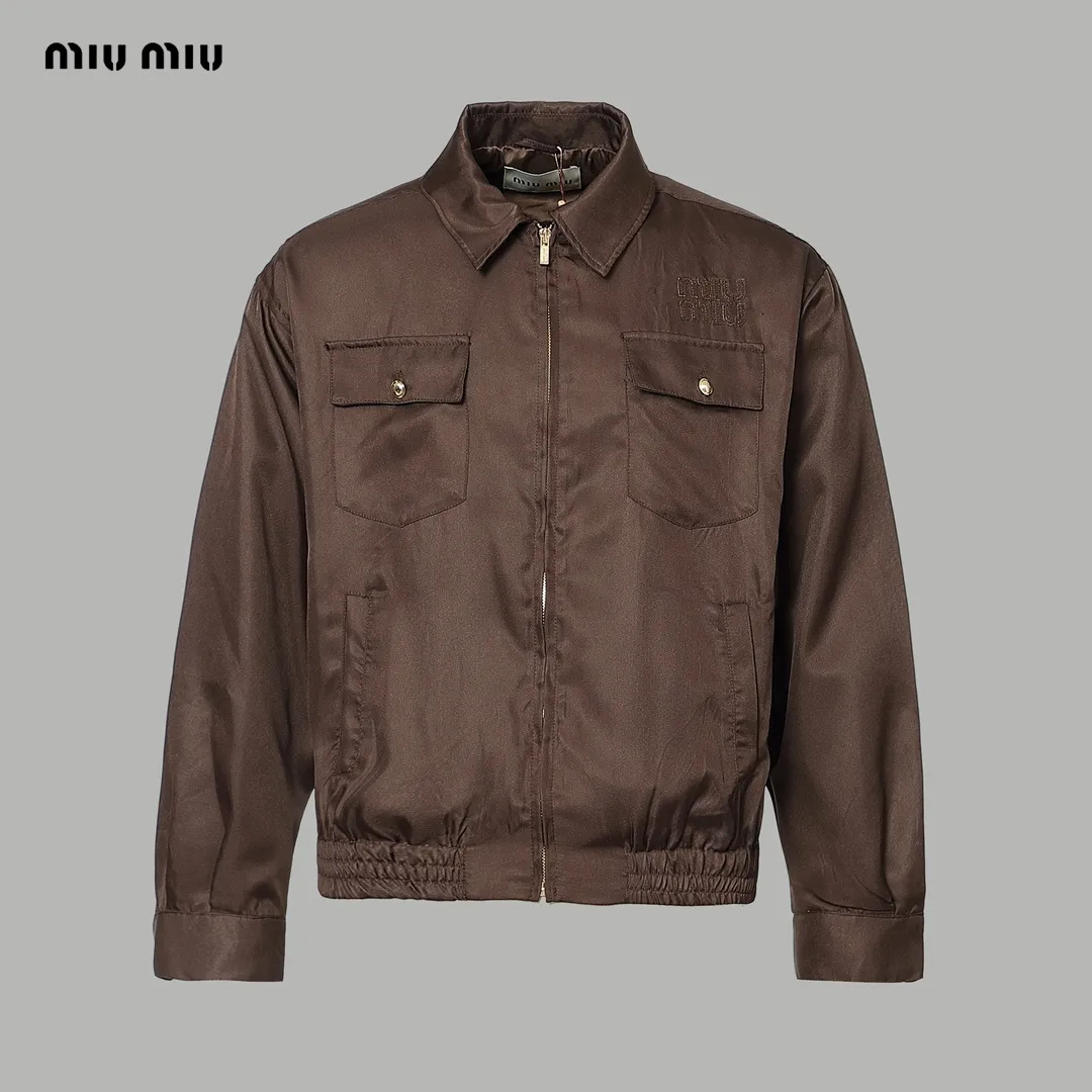 【Miumiu 公式旗艦店】ミュウミュウ  パーカー スウェット ご好評に付き再入荷！241216