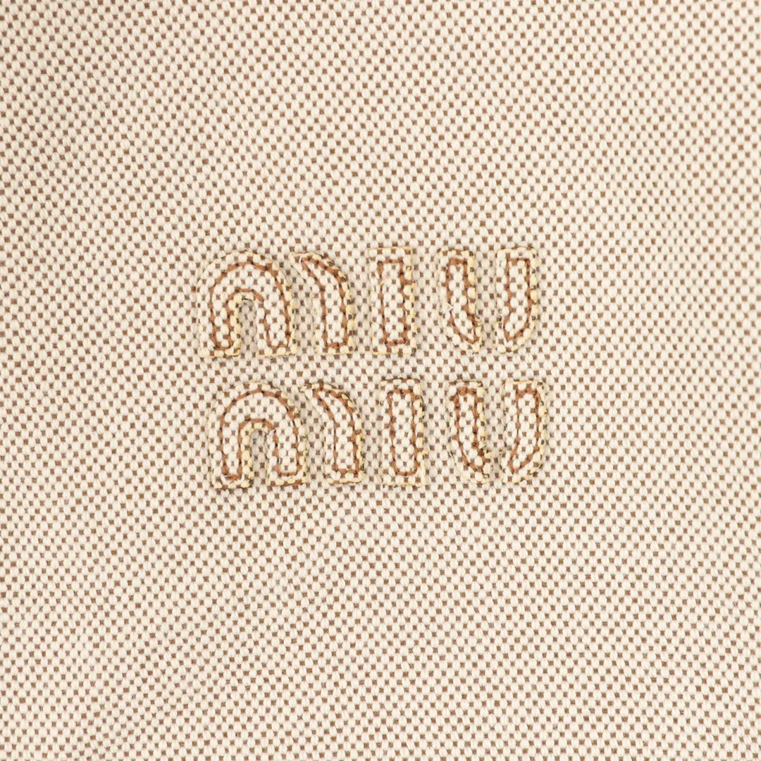 【Miumiu 公式旗艦店】 ミュウミュウ   ジャケット着  スウェット ご好評に付き再入荷！241122