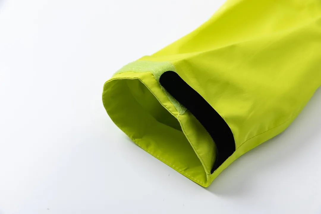 【ARCTERYX  公式旗艦店】アークテリクス  ジャケット着  スウェット ご好評に付き再入荷！241123
