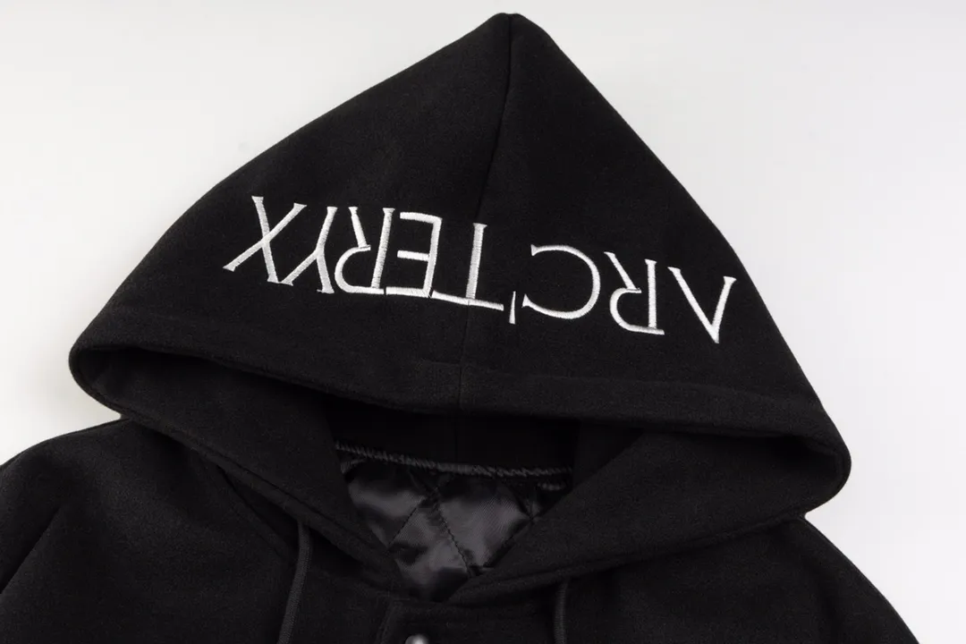 【ARCTERYX  公式旗艦店】アークテリクス  ジャケット着  スウェット ご好評に付き再入荷！241123