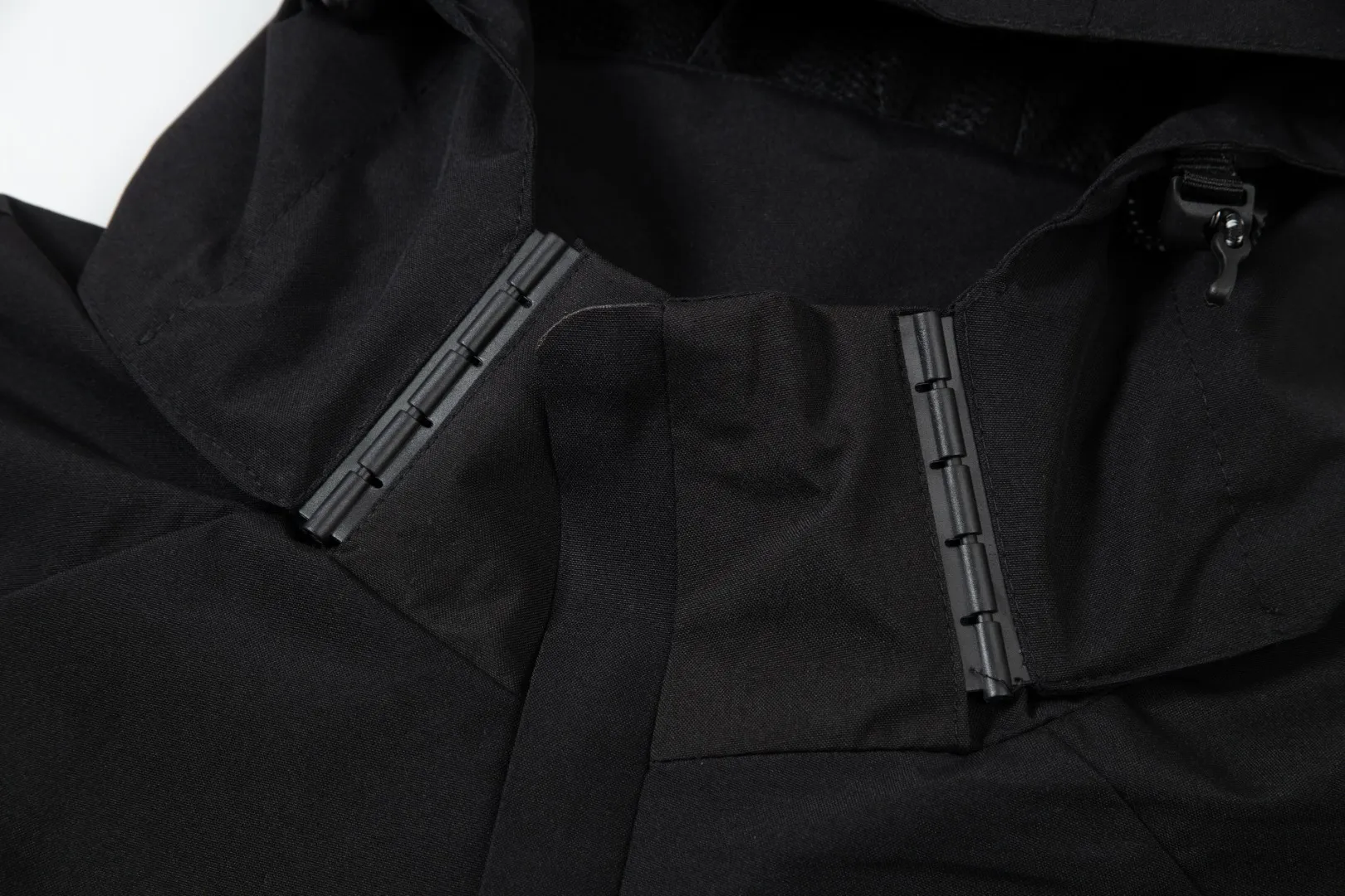 【ARCTERYX  公式旗艦店】アークテリクス  ジャケット着  スウェット ご好評に付き再入荷！241123