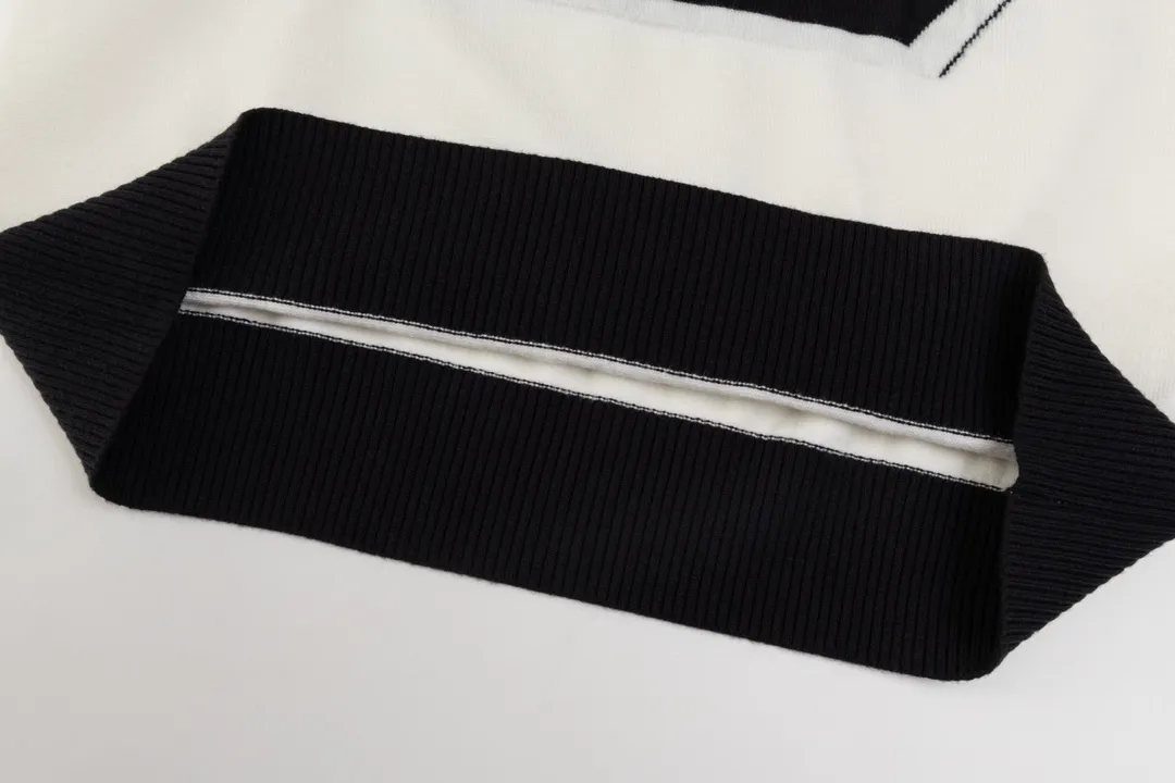 LV【LOUIS VUITTON 公式旗艦店】ルイヴィトン  セーター好評に付き再入荷！241104