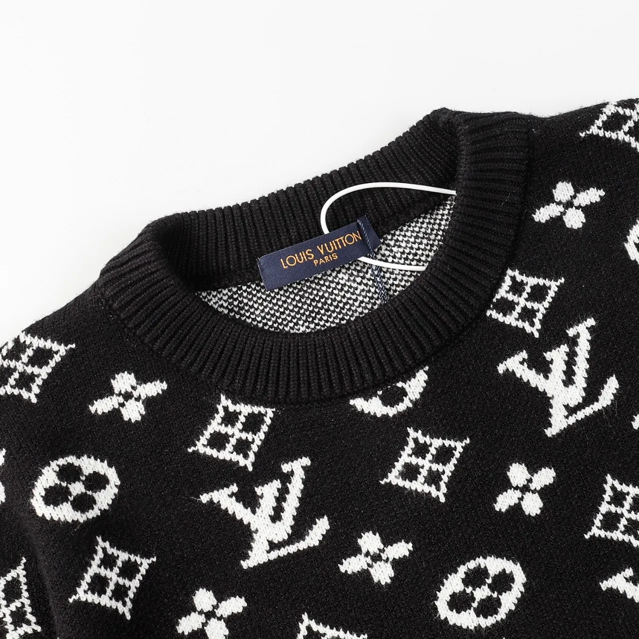 LV【LOUIS VUITTON 公式旗艦店】ルイヴィトン  セーター好評に付き再入荷！241104