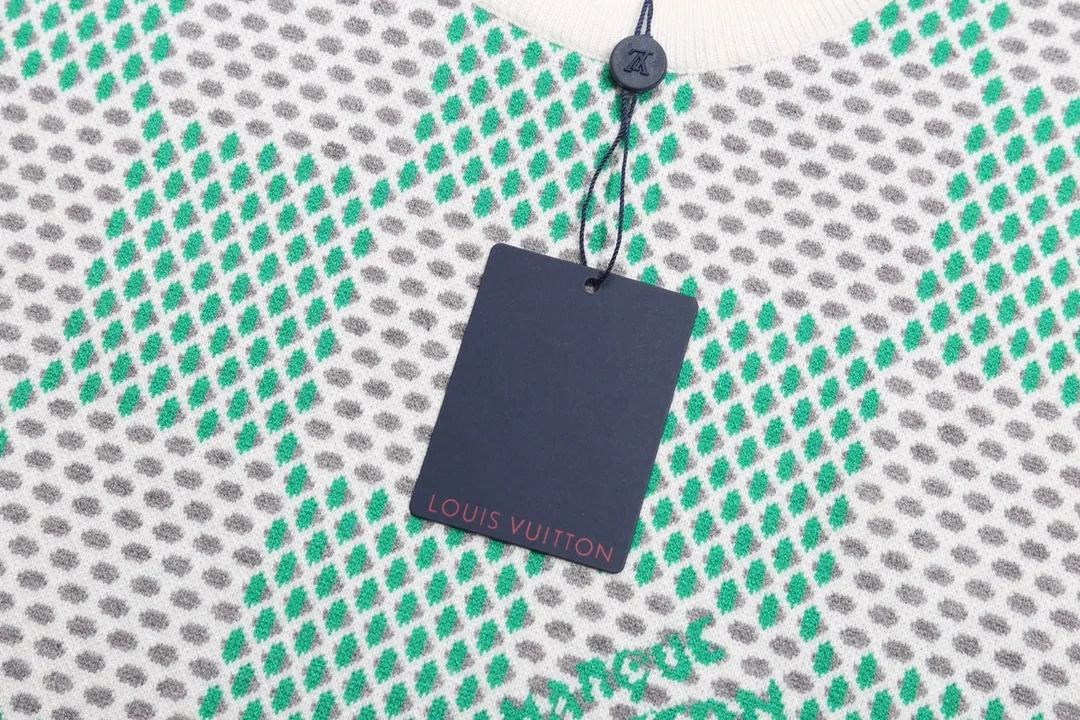 LV 【LOUIS VUITTON 公式旗艦店】ルイヴィトン  セーター好評に付き再入荷！ 240927