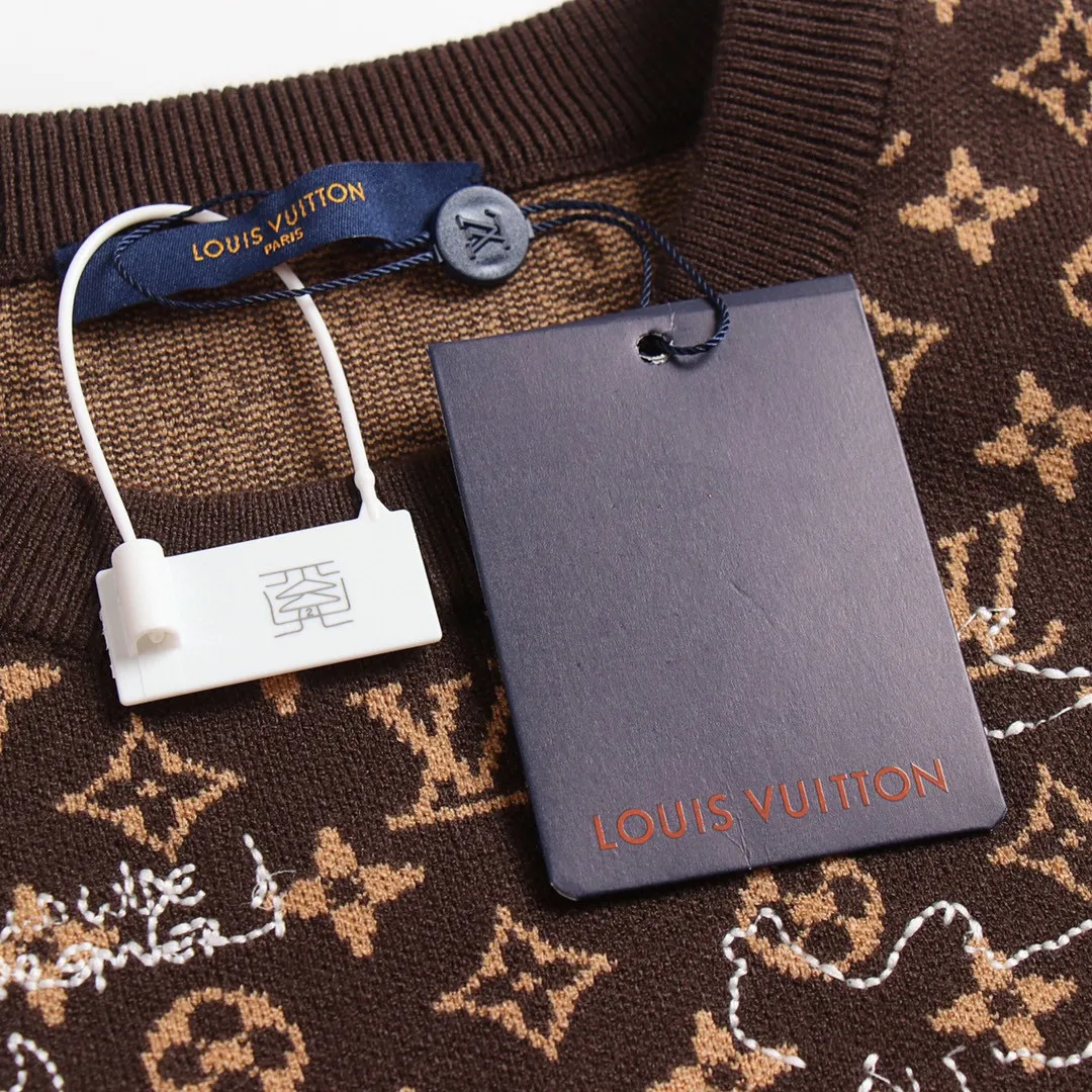 LV 【LOUIS VUITTON 公式旗艦店】ルイヴィトン  セーター好評に付き再入荷！ 240927