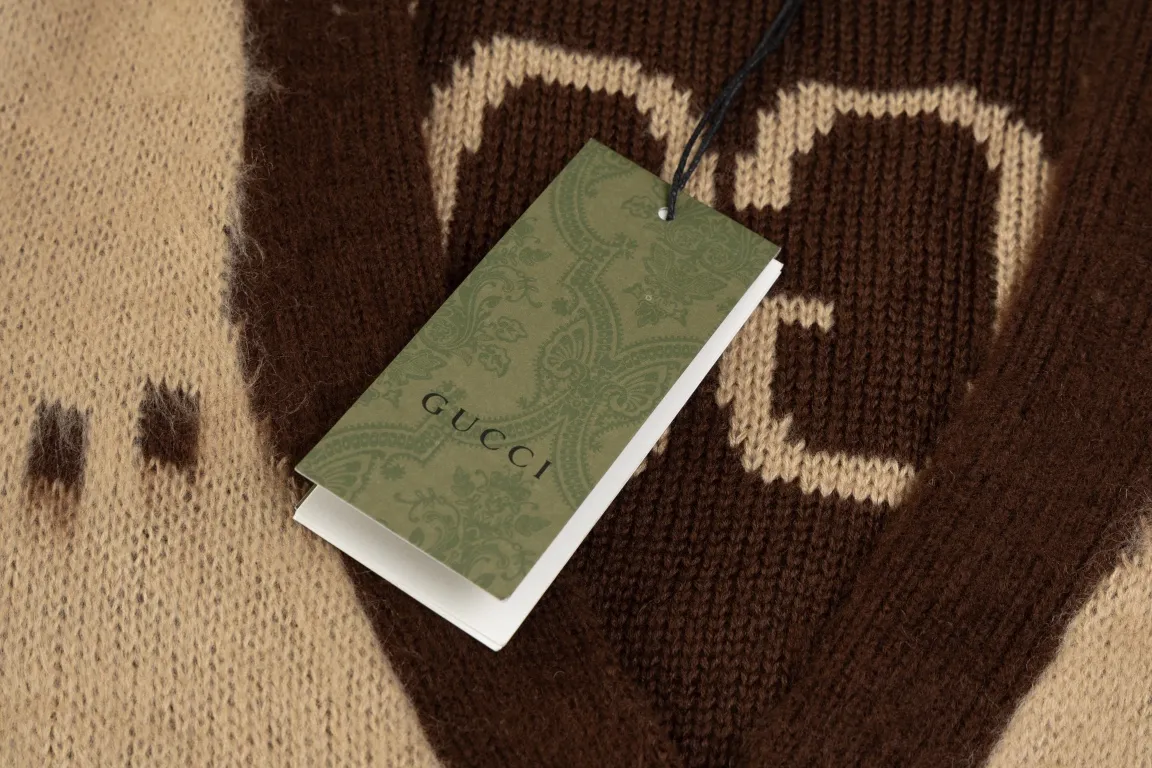 【GUCCI  公式旗艦店】グッチ  セーター好評に付き再入荷！241128