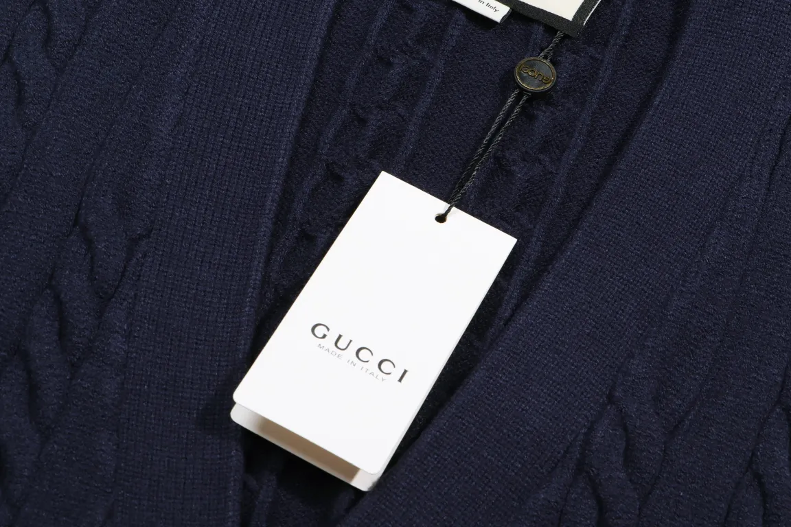 【GUCCI 公式旗艦店】グッチ  セーター好評に付き再入荷！ 241116