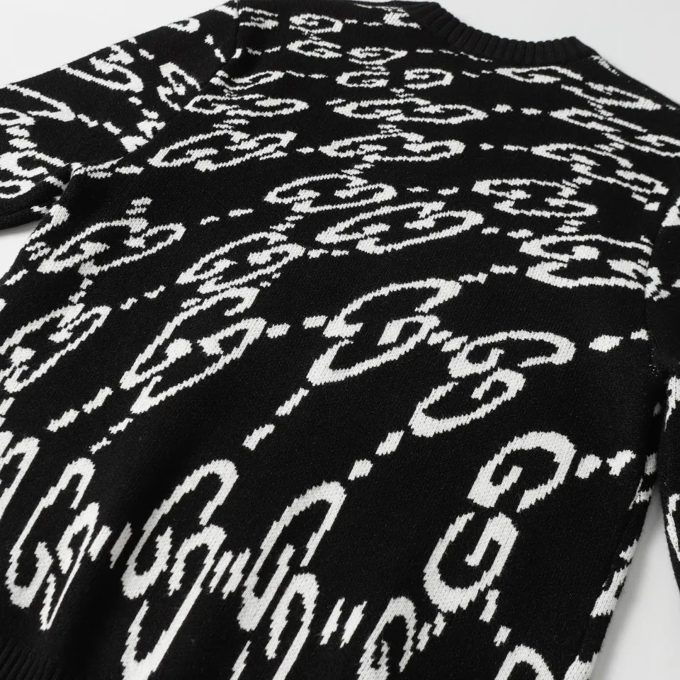 【GUCCI 公式旗艦店】グッチ  セーター好評に付き再入荷！241104