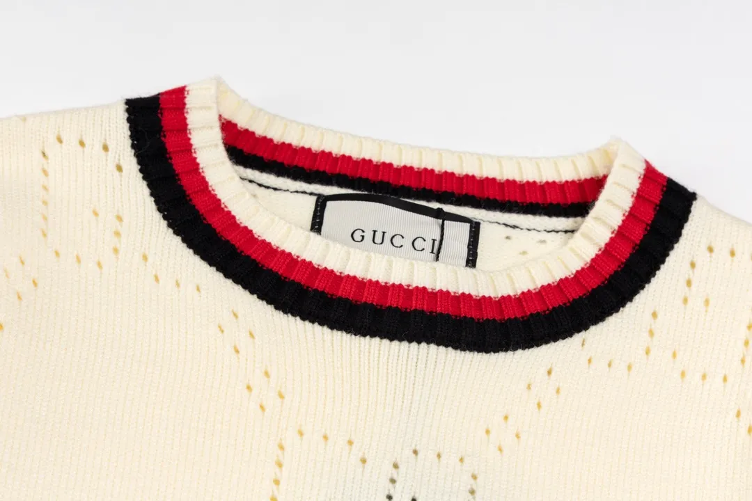 【GUCCI  公式旗艦店】グッチ  セーター好評に付き再入荷！ 241029
