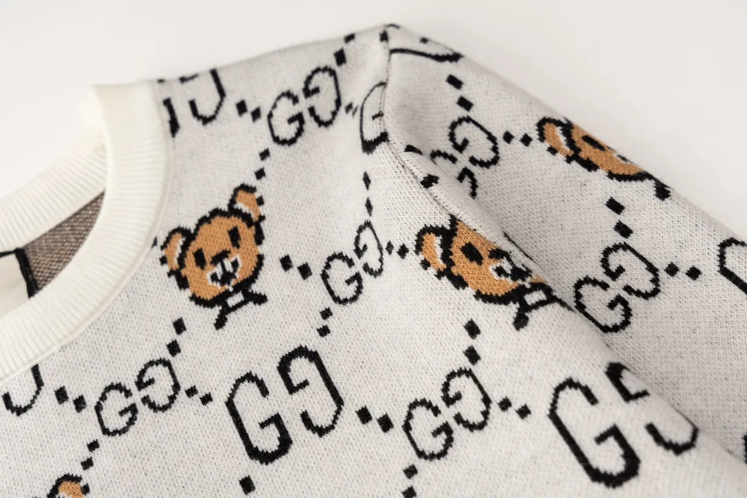 【GUCCI  公式旗艦店】グッチ  セーター好評に付き再入荷！ 241029