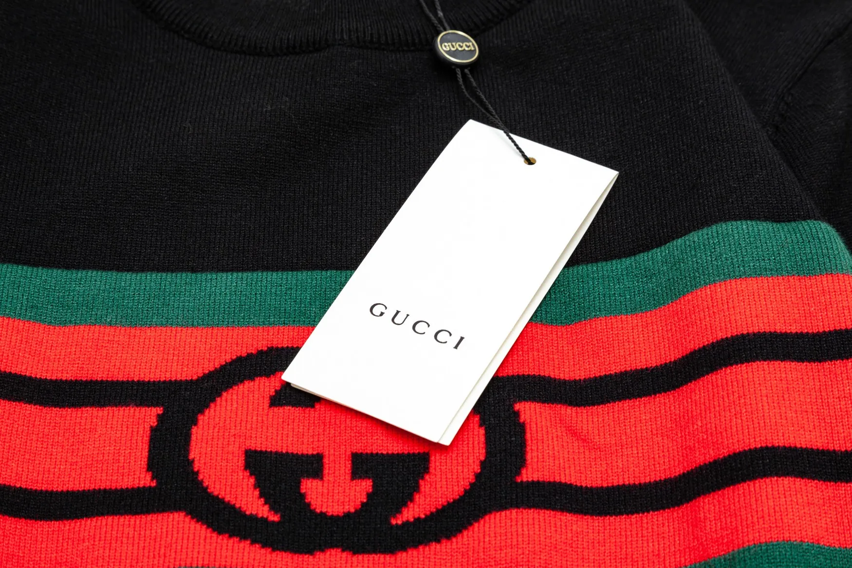 【GUCCI 公式旗艦店】グッチ  セーター好評に付き再入荷！ 240928