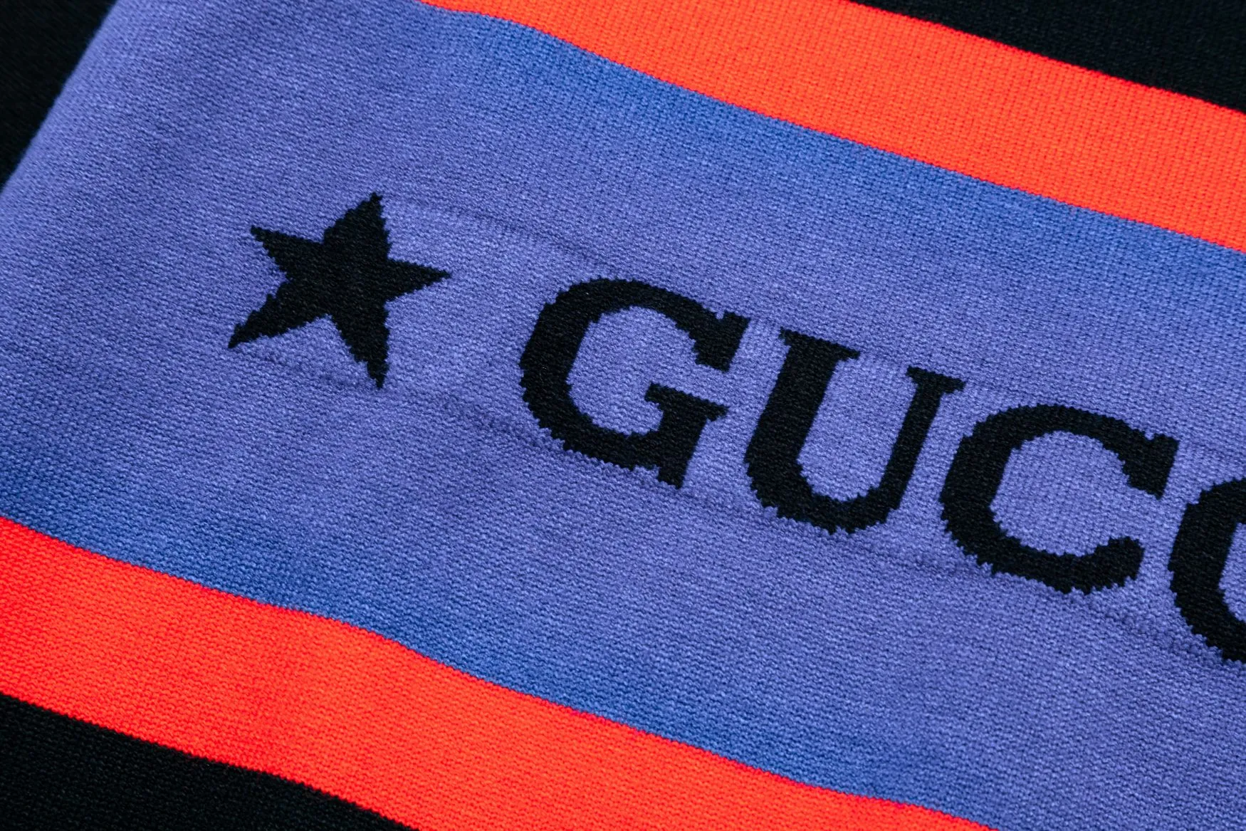 【GUCCI 公式旗艦店】グッチ  セーター好評に付き再入荷！ 240928