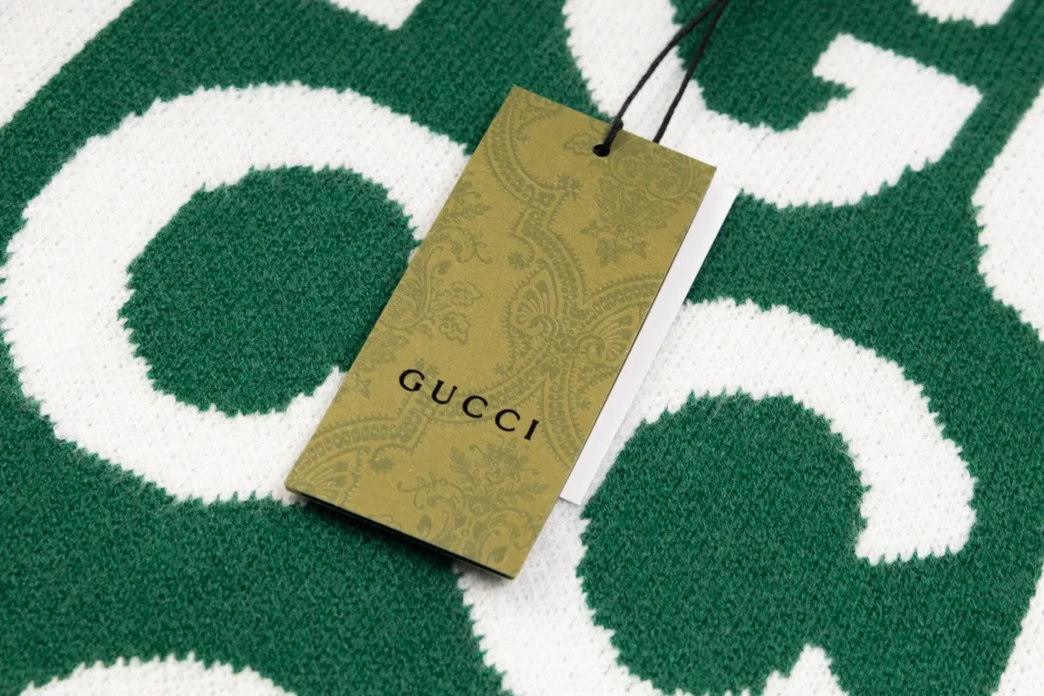 【GUCCI 公式旗艦店】グッチ  セーター好評に付き再入荷！ 240928
