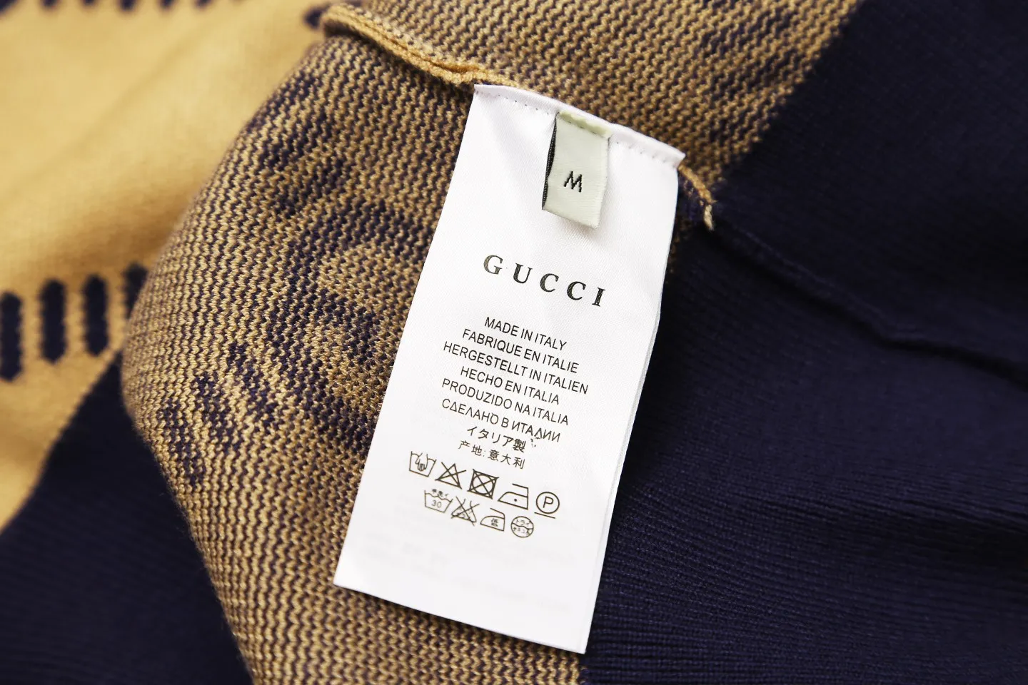 【GUCCI 公式旗艦店】グッチ  セーター好評に付き再入荷！ 240928